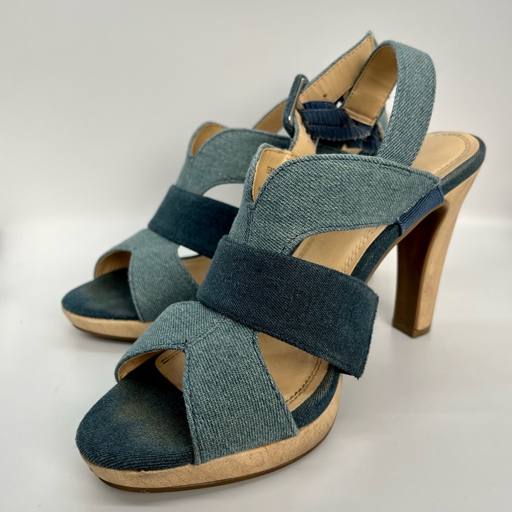 Open toe high heel